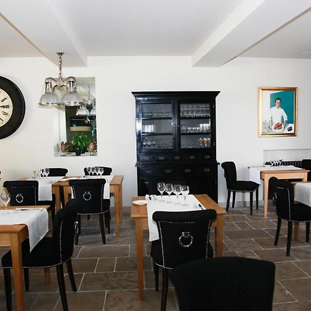 Le Pre Du Moulin - Maison Alonso - Hotel & Restaurant Sérignan-du-Comtat Exteriör bild
