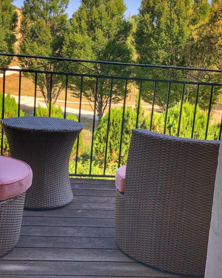 Le Pre Du Moulin - Maison Alonso - Hotel & Restaurant Sérignan-du-Comtat Exteriör bild