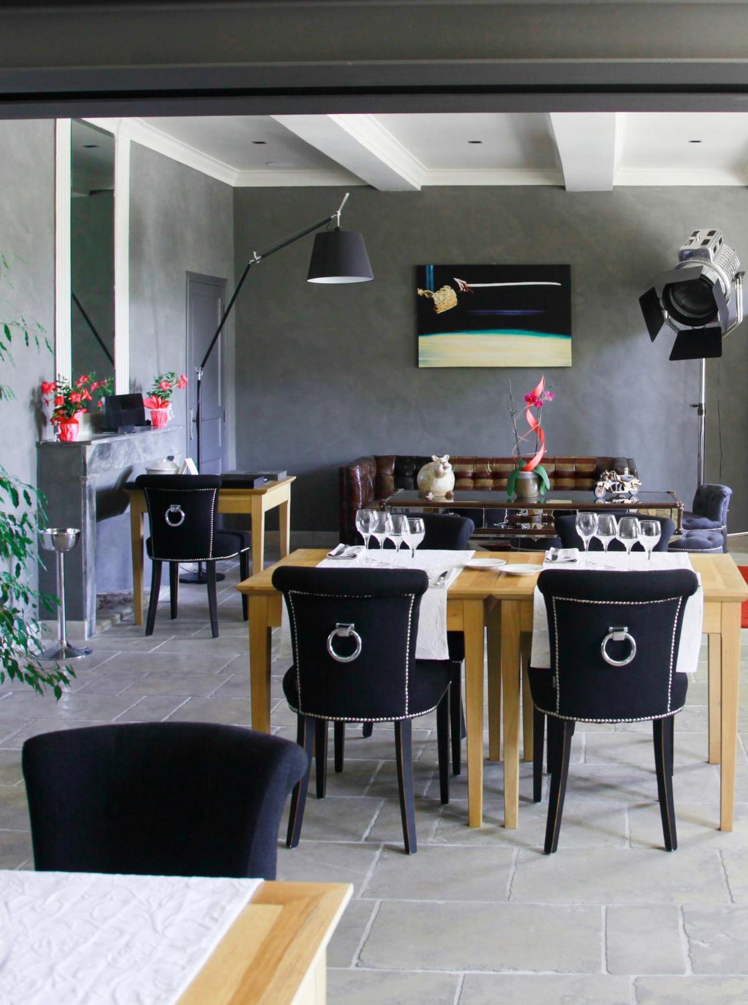 Le Pre Du Moulin - Maison Alonso - Hotel & Restaurant Sérignan-du-Comtat Exteriör bild